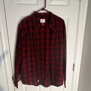 American Eagle Outfitters Classic Fit Plaid Button-Up Shirt Red XL Long Sleeve